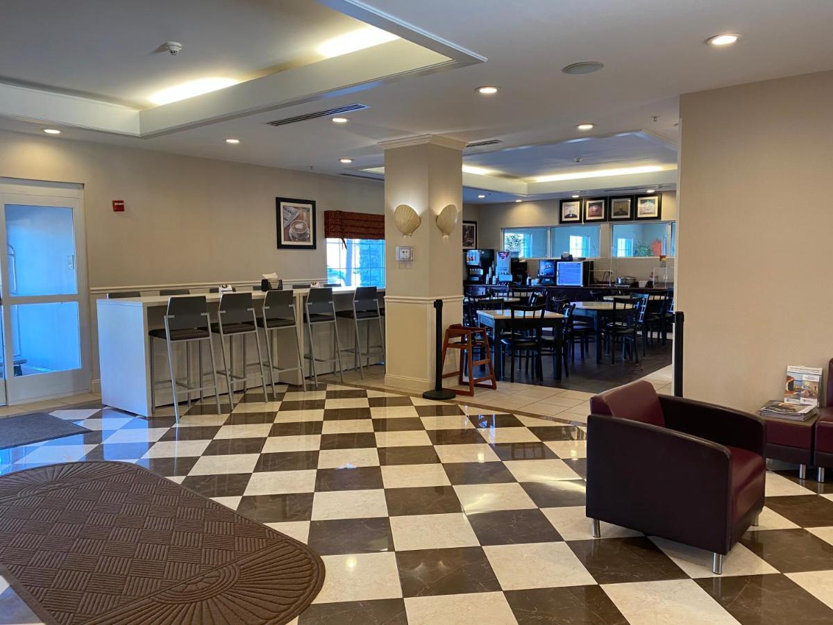 Best Western Bar Harbour Inn Massapequa Park Exterior photo